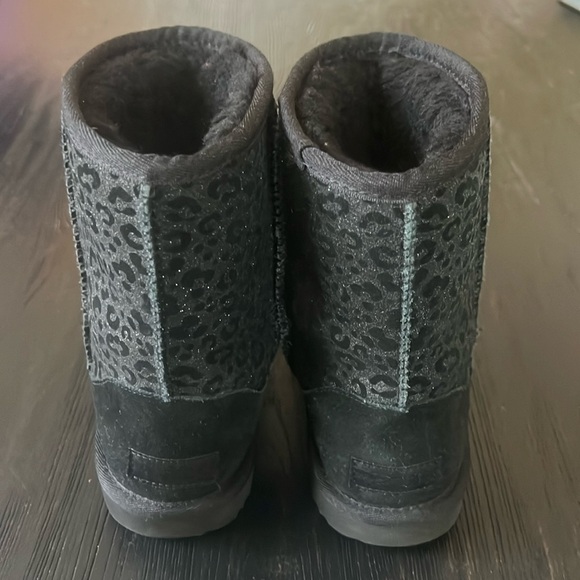 UGG Black Leopard Boots - Picture 4 of 6